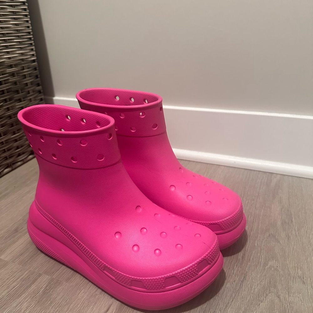 CROCS Pink Women's Boots